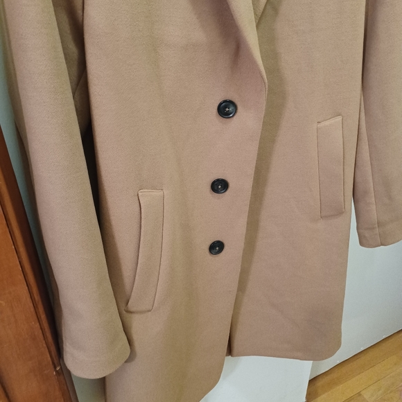 SOLD on Vinted 🆕️ NWT Zara Camel 4 Way Stretch Relaxed Fit Coat - Picture 10 of 16